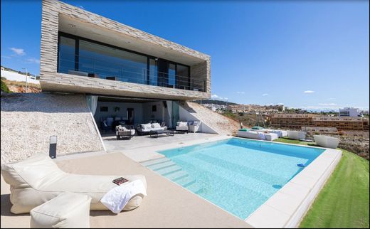 Einfamilienhaus zu mieten in Benalmádena