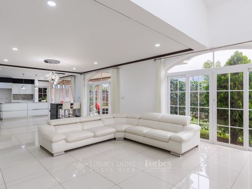 Lüks ev Tres Ríos, La Unión