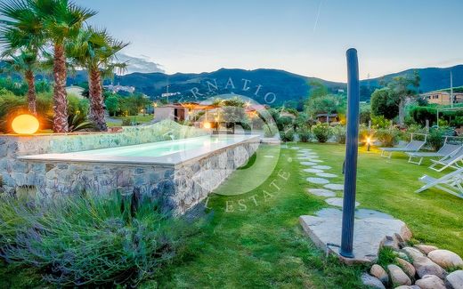 Villa in Rio nell'Elba, Provincia di Livorno