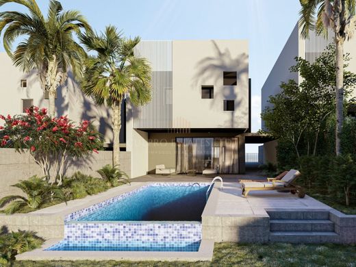 Luxus-Haus in Fasoúla, Limassol District