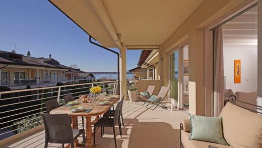 Apartment in Sirmione, Provincia di Brescia