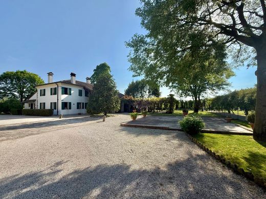 Villa in Torreglia, Padua