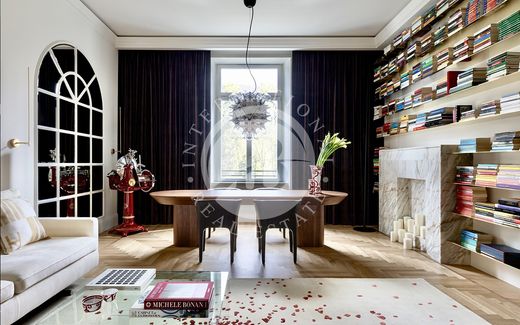 Apartment / Etagenwohnung in Padua, Venetien