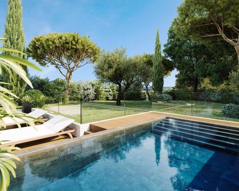 Apartment in Èze, Alpes-Maritimes