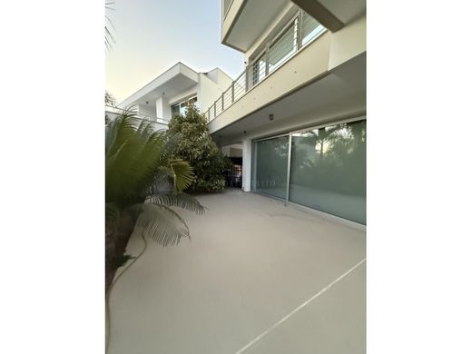 Villa à Ágios Athanásios, Limassol District