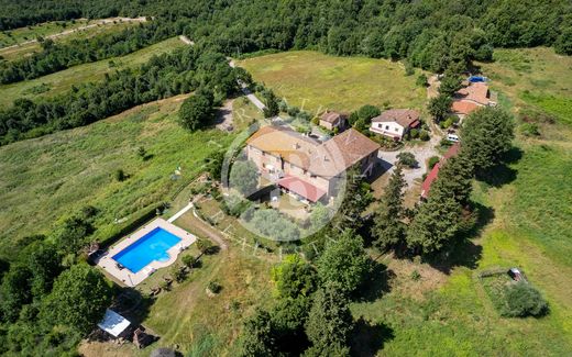 Villa Civitella Paganico, Grosseto ilçesinde