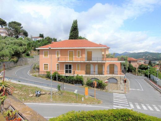 Villa in Andora, Provincia di Savona