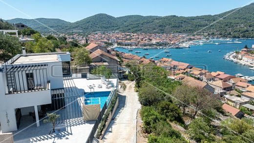Villa in Vela Luka, Dubrovačko-Neretvanska