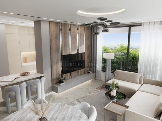 Apartment / Etagenwohnung in Limassol, Limassol District