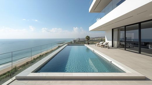 Apartment / Etagenwohnung in Netanja, Central District