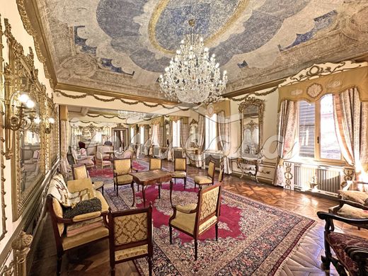 Palace in Monte Porzio, Pesaro and Urbino