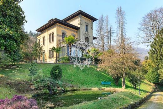 Villa a Stresa, Verbano-Cusio-Ossola