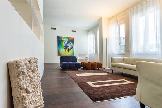 Apartment in Milan, Lombardy