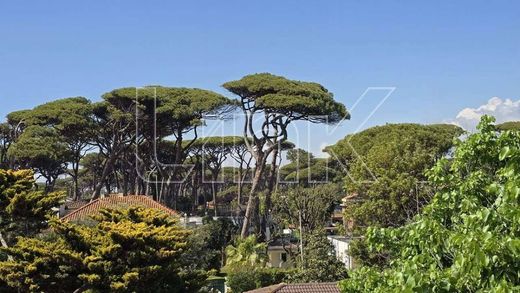 Villa in Fiumicino, Rome