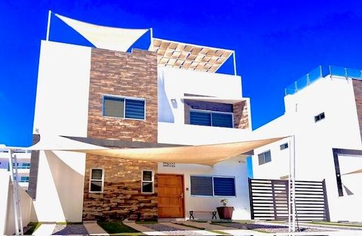 Residential complexes in La Paz, Baja California Sur