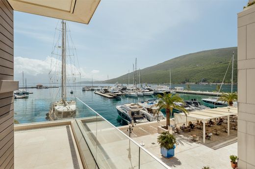 Duplex σε Herceg Novi