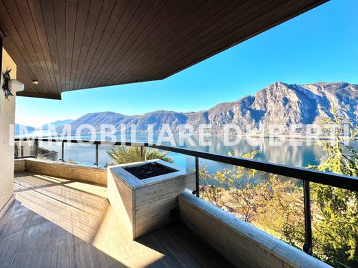 联排别墅  Campione, 科莫省