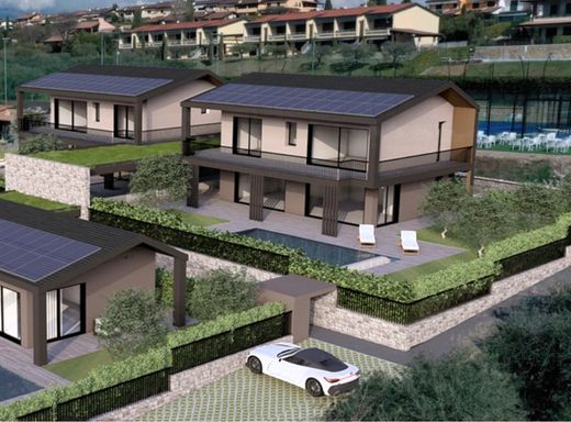 Villa in Lazise, Provincia di Verona
