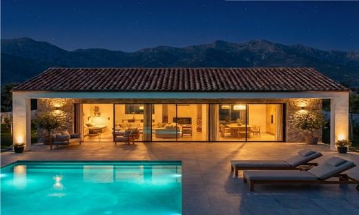 Luxury home in Herceg Novi