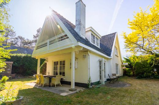 Mansão / Palacete - Groet, Gemeente Bergen