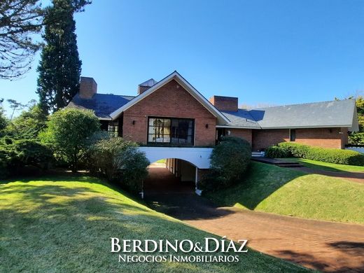 Дом в уругвае купить купить недвижимость в канаде цены