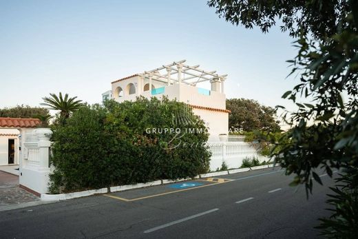 Villa en Sabaudia, Provincia di Latina