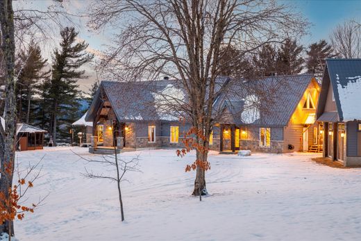 Casa de lujo en La Tuque, Mauricie