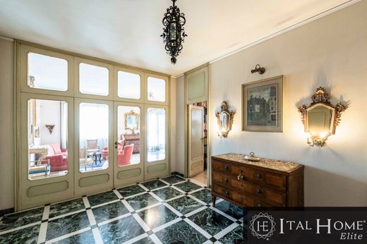 套间/公寓  贝尔加莫, 贝尔加莫省