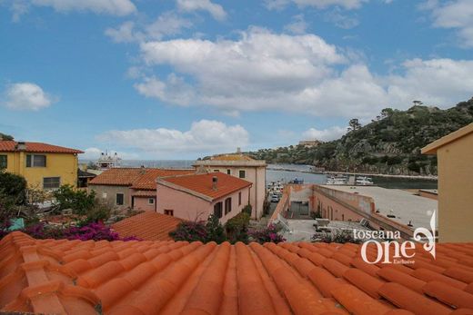 Βίλα σε Capraia Isola, Provincia di Livorno