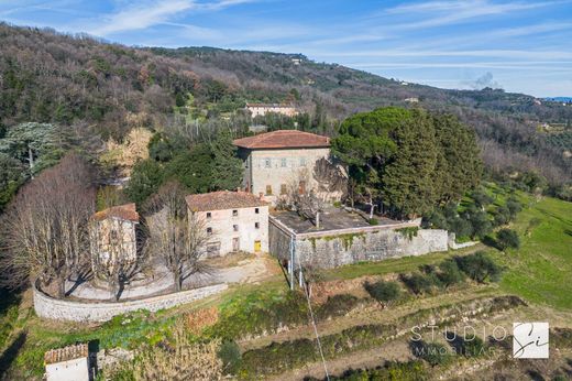 Complexes résidentiels à Serravalle Pistoiese, Provincia di Pistoia