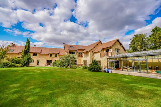 Country House in Adainville, Yvelines