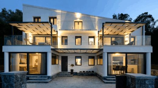 Villa in Psarás, Nomós Kerkýras