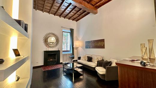 Appartamento a Roma, Lazio