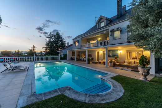 Chalet in Boadilla del Monte, Provinz Madrid