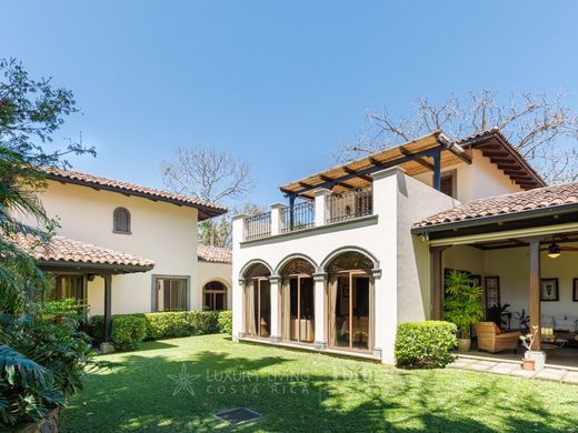 Maison de luxe à Santa Ana, Provincia de San José