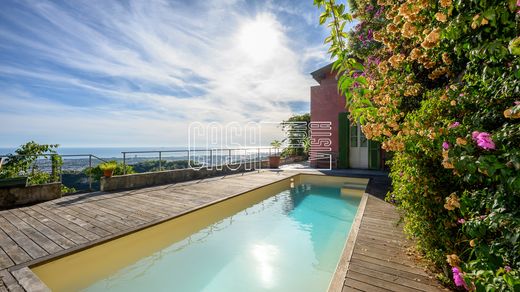 Villa in Carrara, Provincia di Massa-Carrara