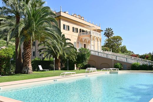 Luxury home in Finale Ligure, Provincia di Savona