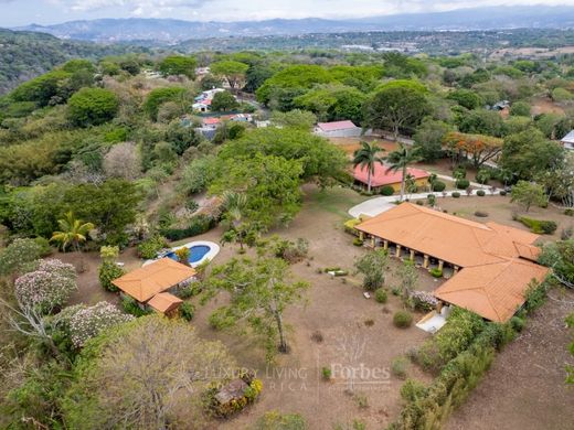 Maison de luxe à Colón, Mora