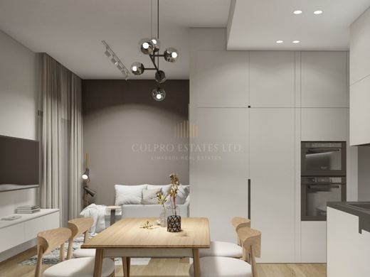 Piso / Apartamento en Germasógeia, Limassol District