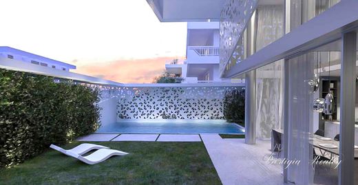 Duplex σε Βούλα, Nomarchía Anatolikís Attikís