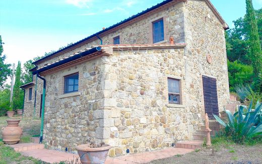 Villa in Pomarance, Pisa
