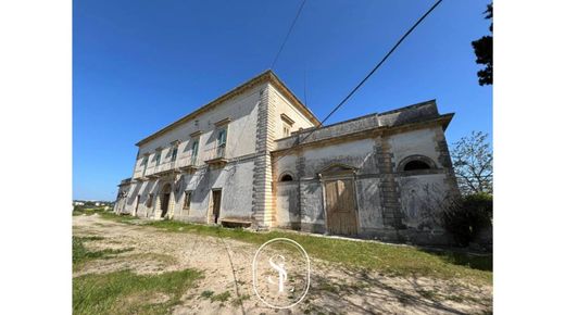 Villa in Lecce, Provincia di Lecce