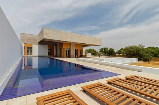 Dom jednorodzinny w Évora, Distrito de Évora