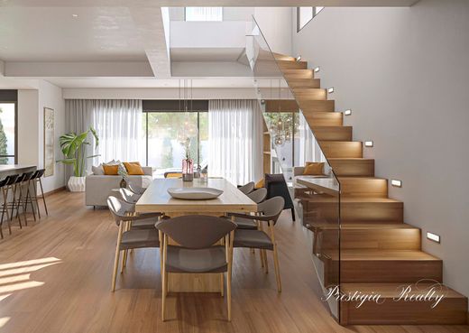 펜트하우스 / Alimos, Nomarchía Athínas