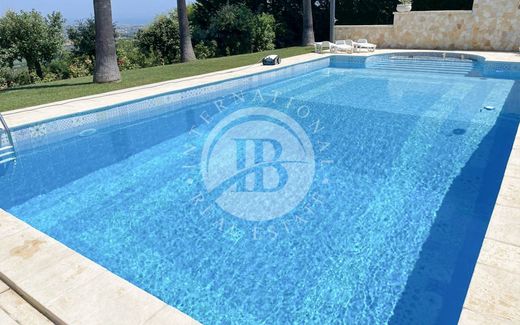 Villa in Morro d'Oro, Provincia di Teramo