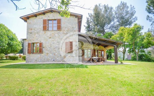 Casa de campo en Baschi, Provincia di Terni