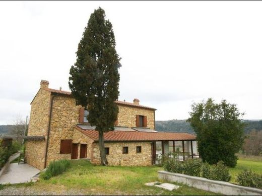 Luxe woning in Montescudaio, Province of Pisa