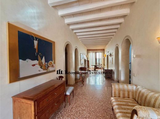 Saray Padova, Padova ilçesinde