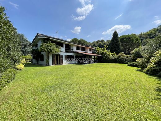 Villa a Carimate, Como