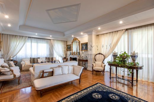 Penthouse Roma, Lazio bölgesinde